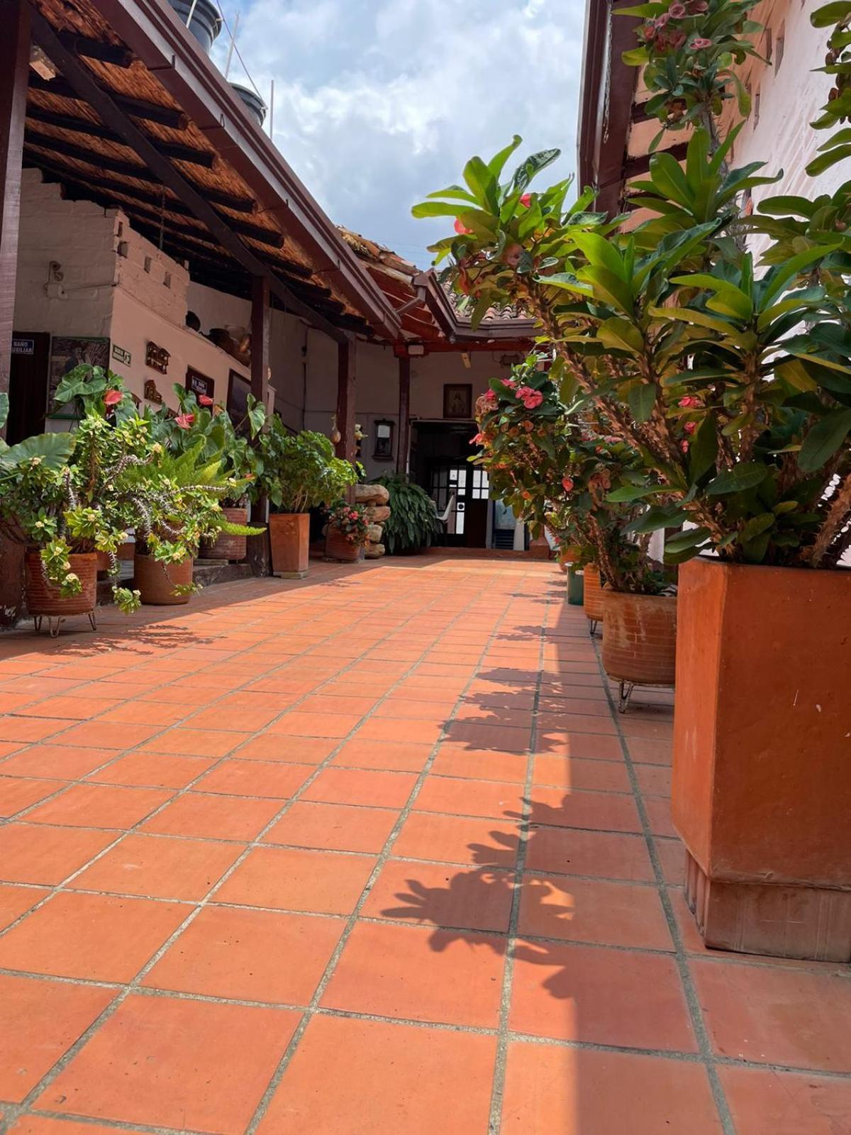 Hotel Casa Posada Don Chepe San Gil Zewnętrze zdjęcie